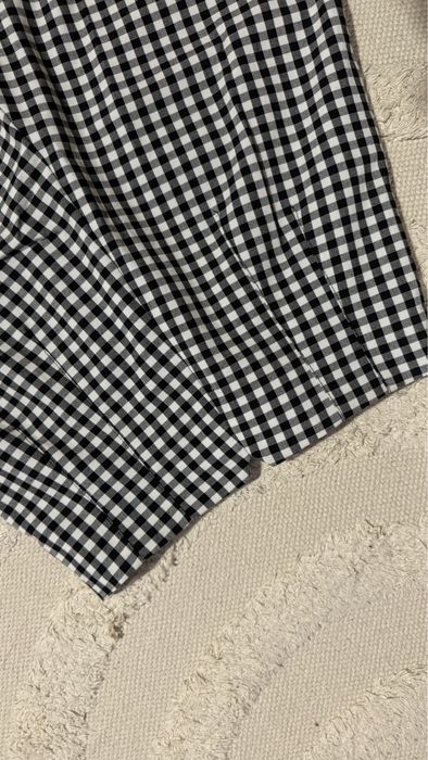 Pantaloni carouri cu talie inalta