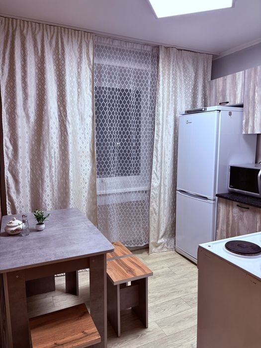 Сдам двухкомнатную квартиру посуточно