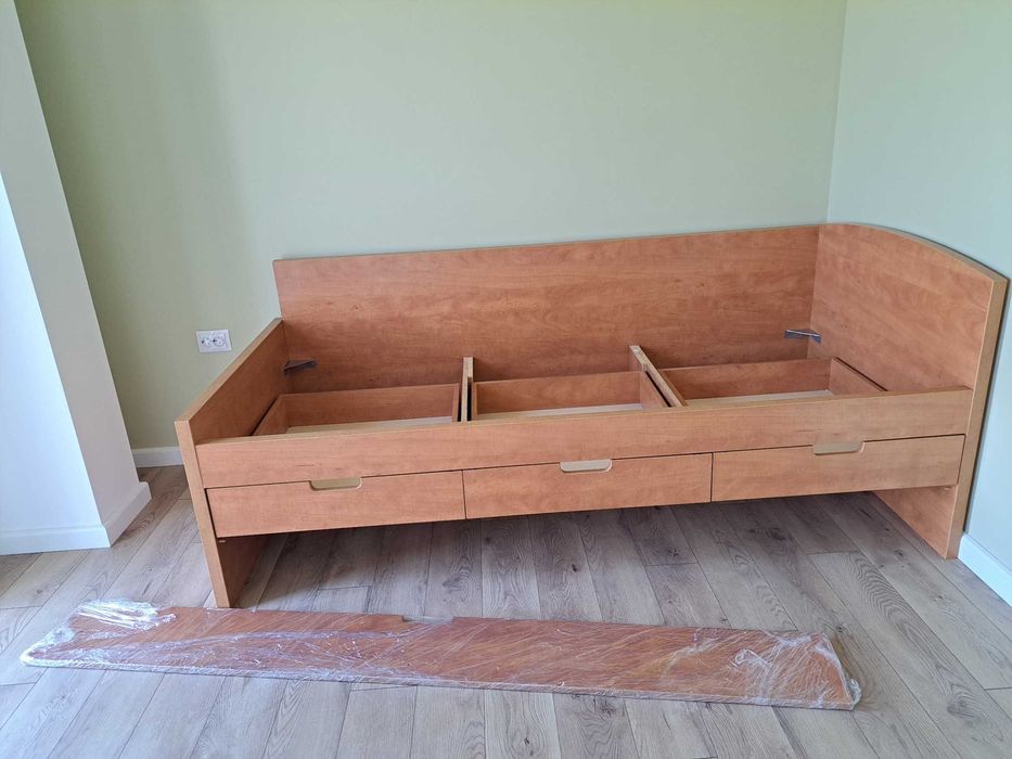 Легло сандвич с чекмеджета, матрак - 90 на 200 см