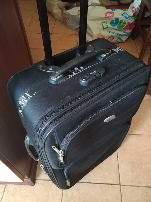 Куфари различни модели