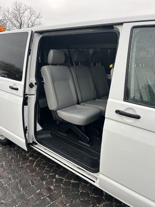 VOLKSWAGEN Caravelle 2012 — imagine 4