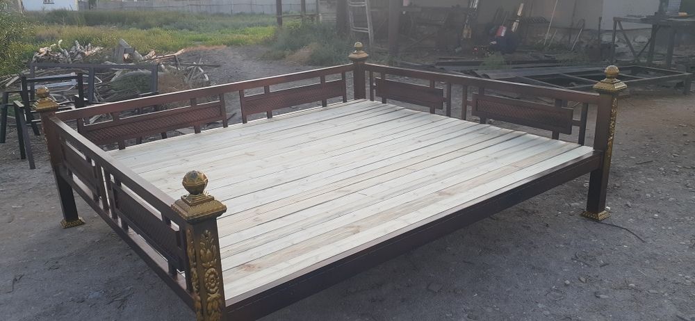 Железный тапчан   .