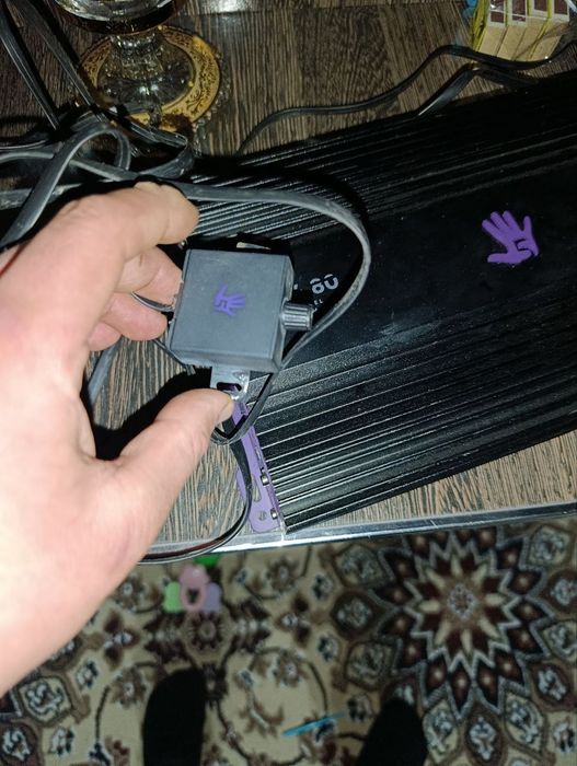 Usliter 4 kananl mono blok 1300 watt