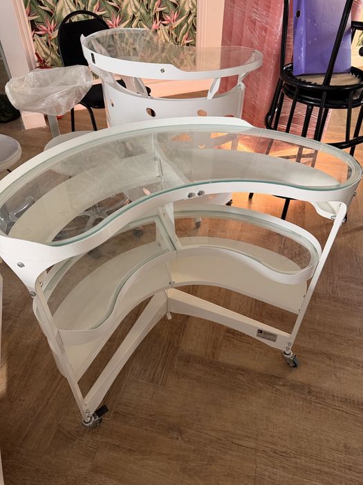 Продам мебель для кабинета врача