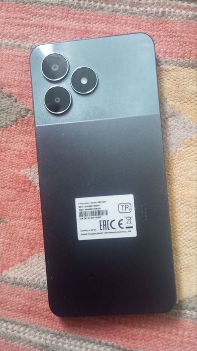 Realme Note 50 ideal