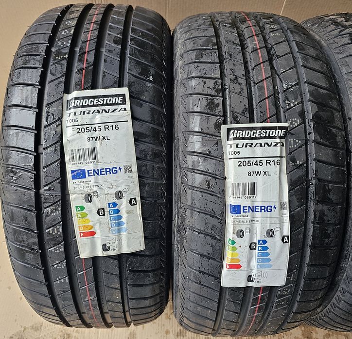 Cauciucuri De Vara / Anvelope De Vara 205-45-16''