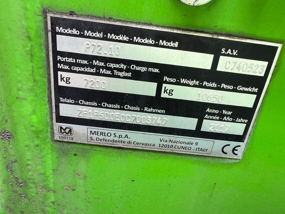 Încărcător telescopic Merlo