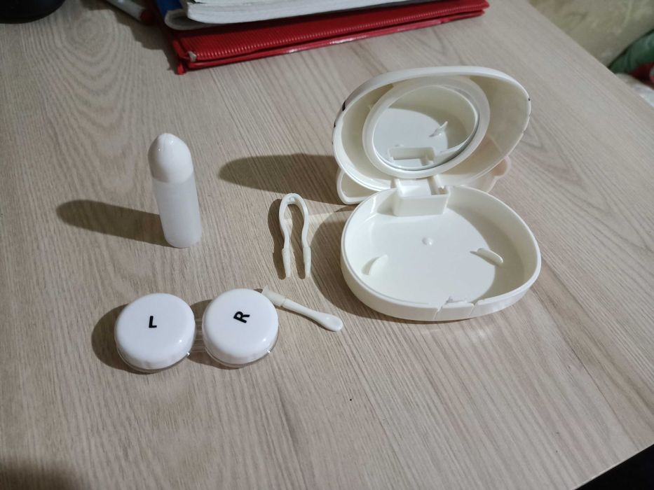 Футляр для линз, комплект