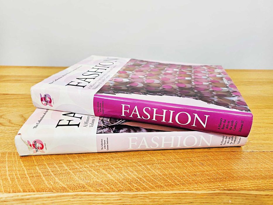 Istoria completă a modei și costumului (Antichitate – Secolul XX)