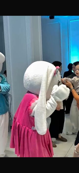 Мишка Кролик продается Ростовые куклы