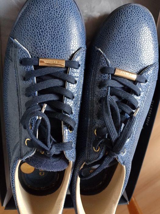 Нови обувки . Размер 40