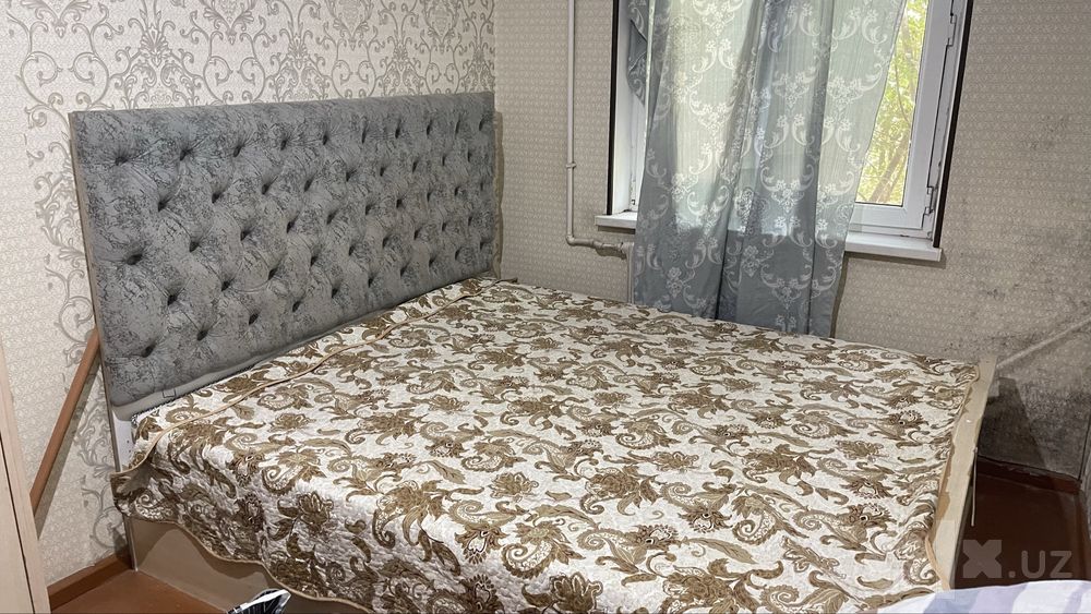 «Шкаф, тумбочка и кровать»