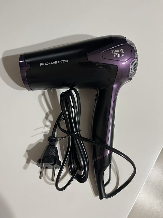 Feon nou Rowenta ultra fast blow dry, ultimate shine