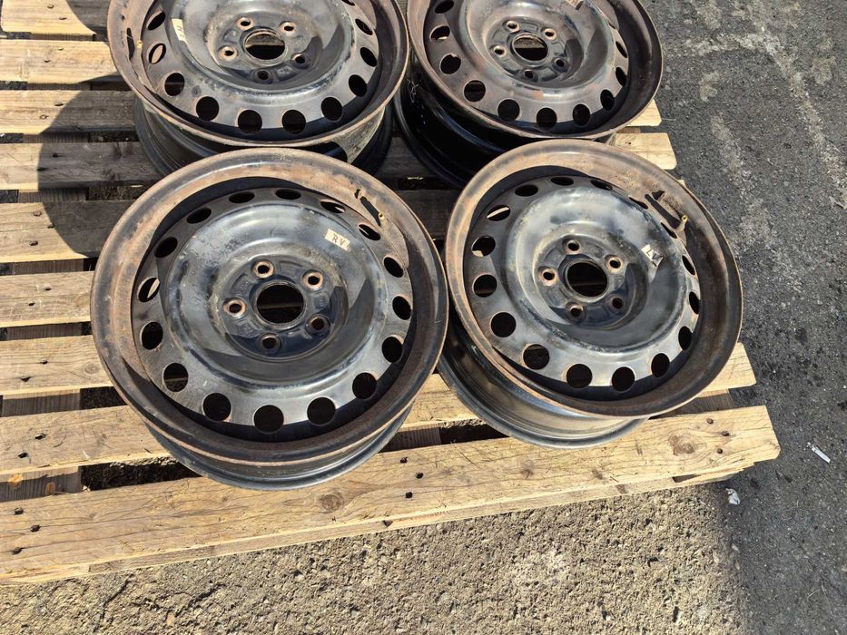 16 цола 5 х 114,3 мм Тойота - 6,5 Инча / ЕТ 45