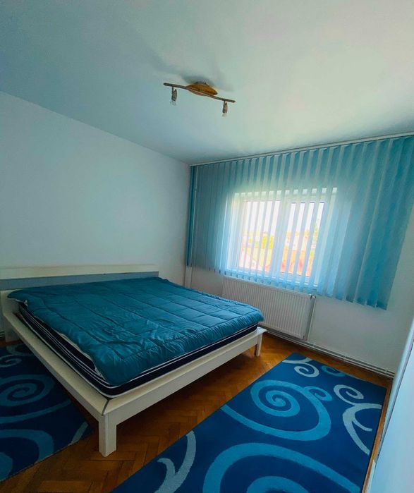 Vand apartament 3 camere Arad