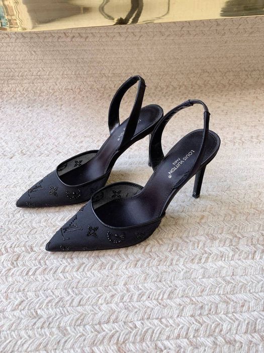 Pantofi Louis Vuitton