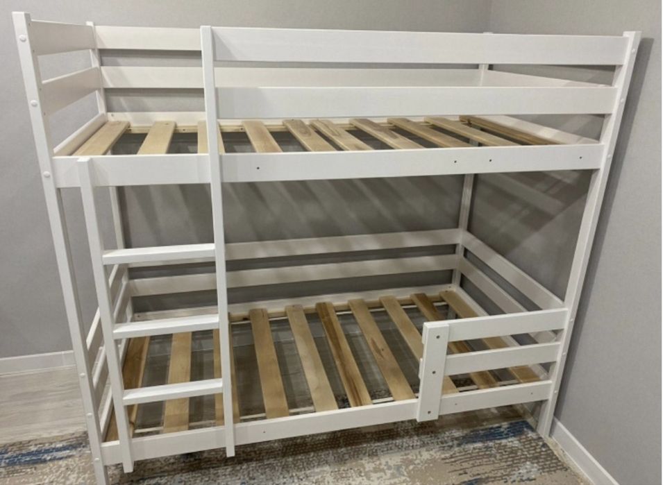 Двухъярусная кровать продам