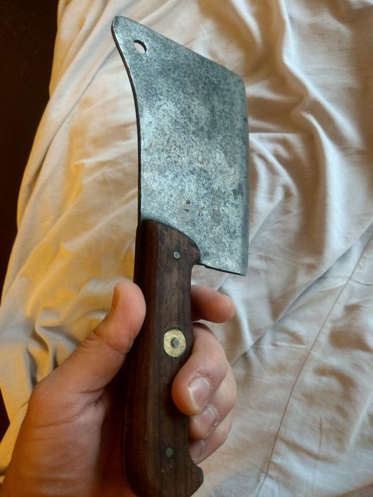 Нож Сатър кован ръчна изработка