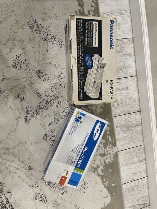 Продам принтер ксерокс и катридж