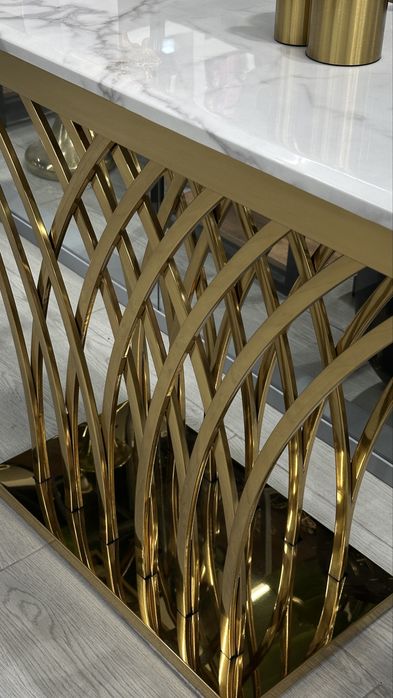 Консольный столик