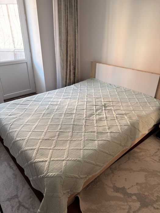 Кровать двухспальная