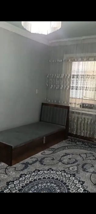 Квартира сотилади Ангрен Шахри марказда 4 этажда жойлашган.