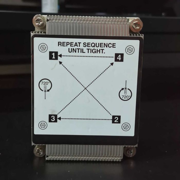 Процессор INTEL Xeon E5-2407 2,20Ghz