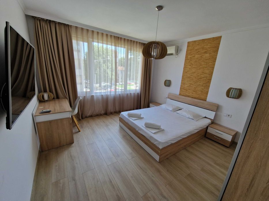 Под наем тристаен – Център