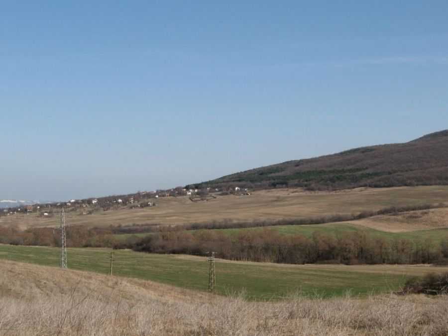 Продава се Земеделски имот в с. Осеново, Област Варна -  кв.м за 6375 €/дка - Снимка #4