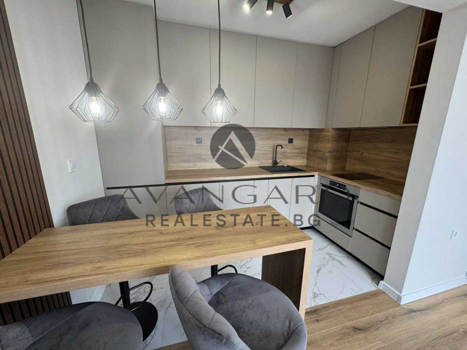 Продава се Двустаен апартамент в Пловдив, Остромила - 68 кв.м за 1040 €/кв.м - Снимка #3
