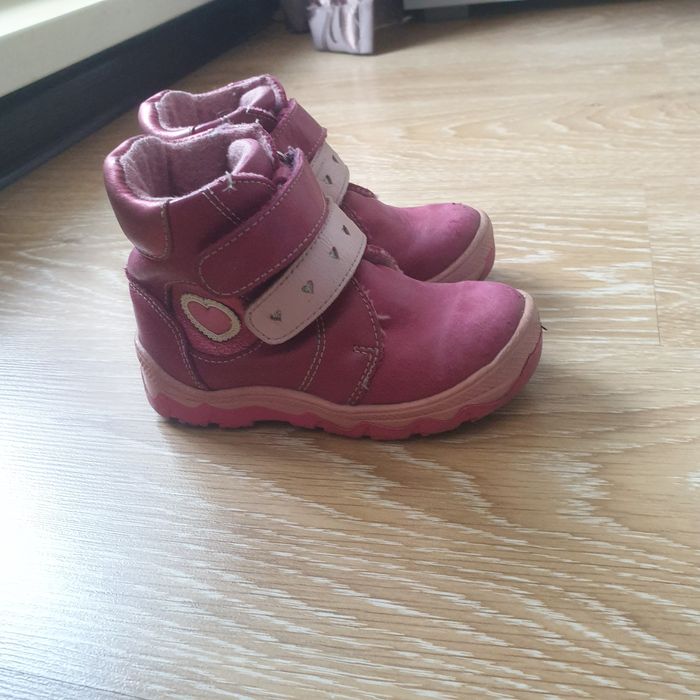 Туфли девочке нарядные