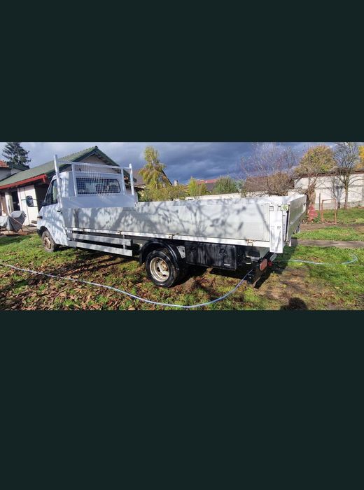 Mercedes Benz camioneta
