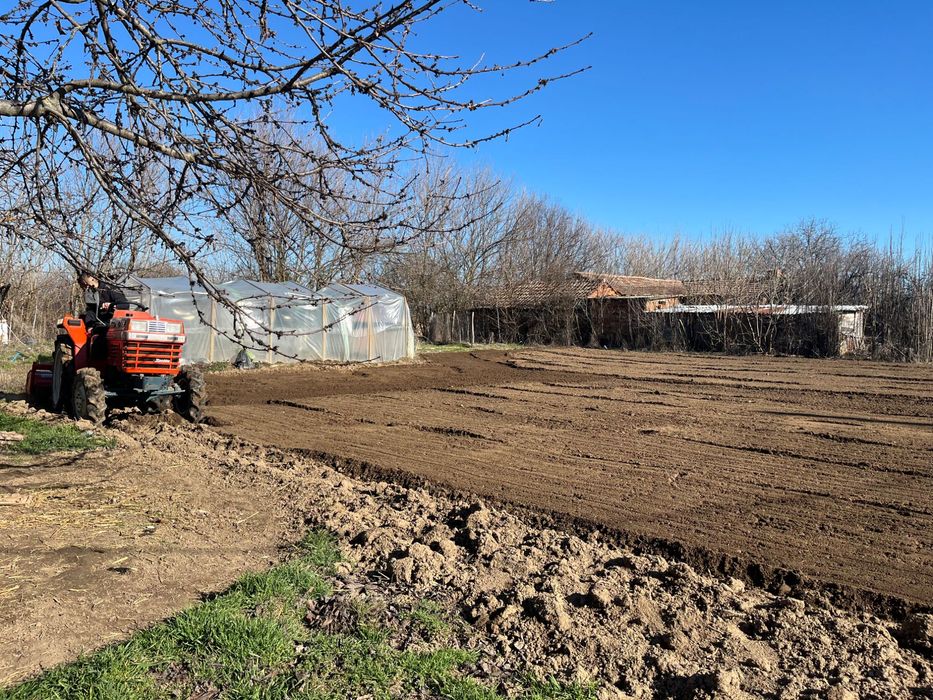 Услуги с малък трактор Kubota L1  НЕ СЕ ПРОДАВА !! СОБСТВЕН ТРАНСПОРТ