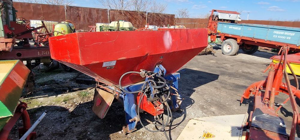 MIG împrăștiat Azot 1500kg hidraulic