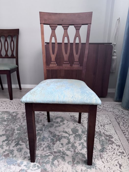 Стулья для гостиной