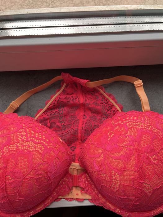 Victoria’s secret сутиени