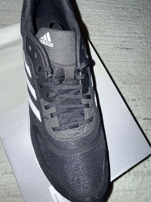 Крассовки Adidas