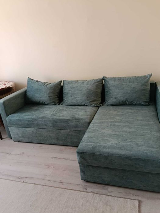 Da vanzare mobilier in stare foarte buna la preturi avantajoase