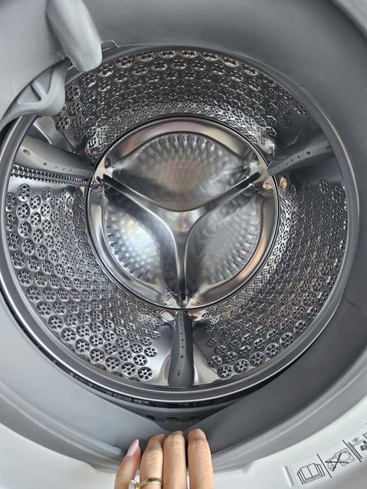 Пералня AEG 8000Series