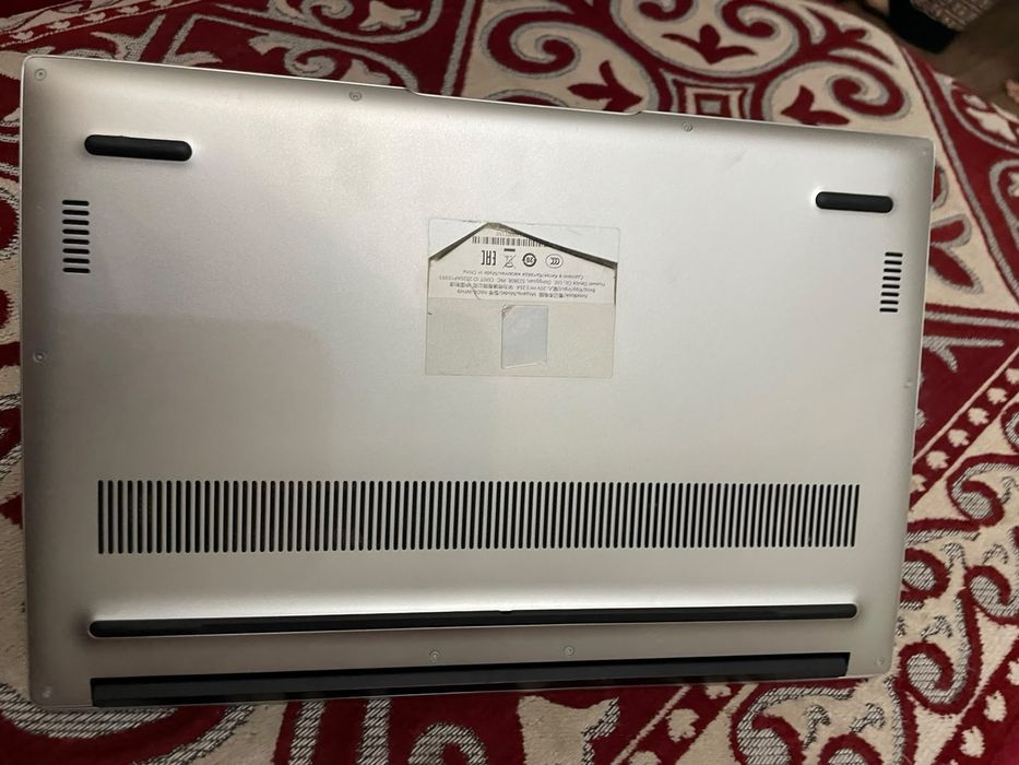 Huawei mate book d14