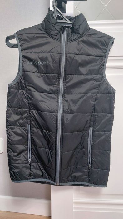 Продаётся мужская куртка