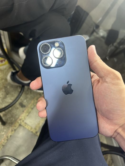 Айфон 15 про макс 256