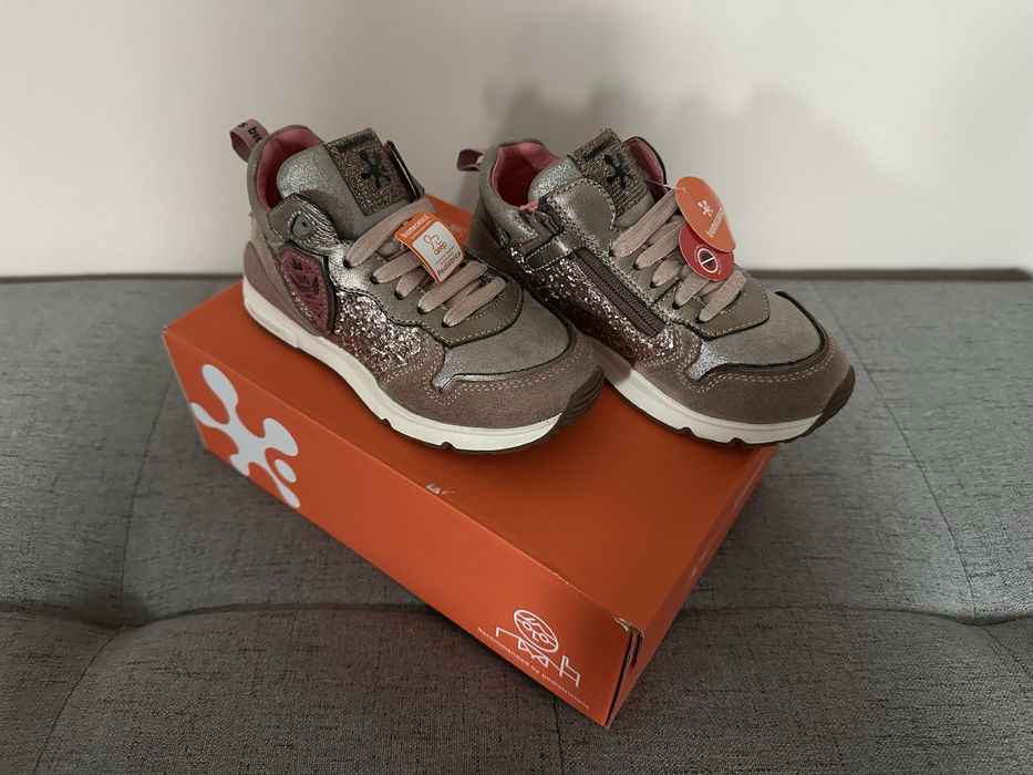 Детски обувки за момиче Biomecanics 30 номер стелка 19,5 см