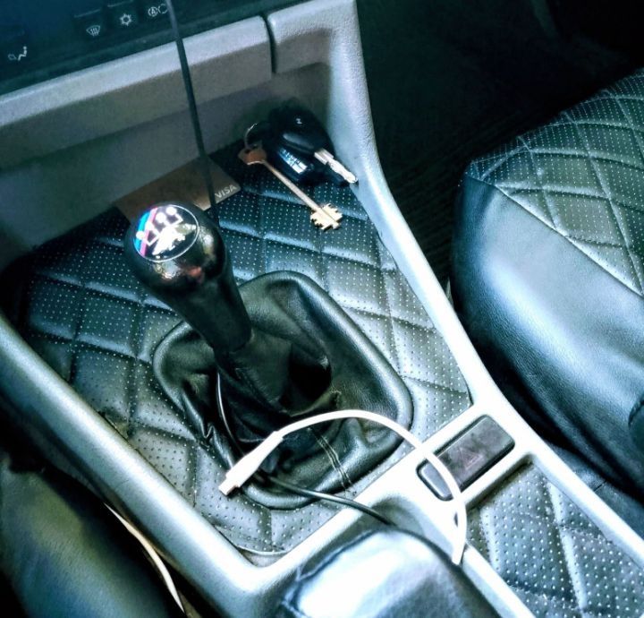 Продам  BMW M50 Е34