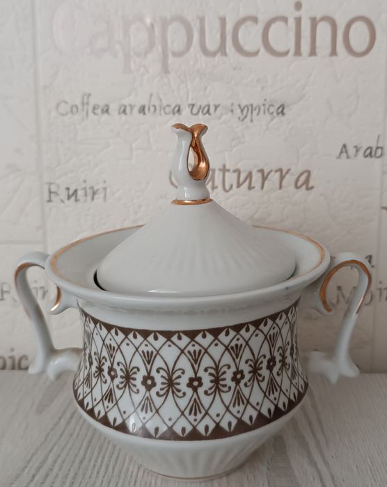 Посуда. Кофейный сервиз.