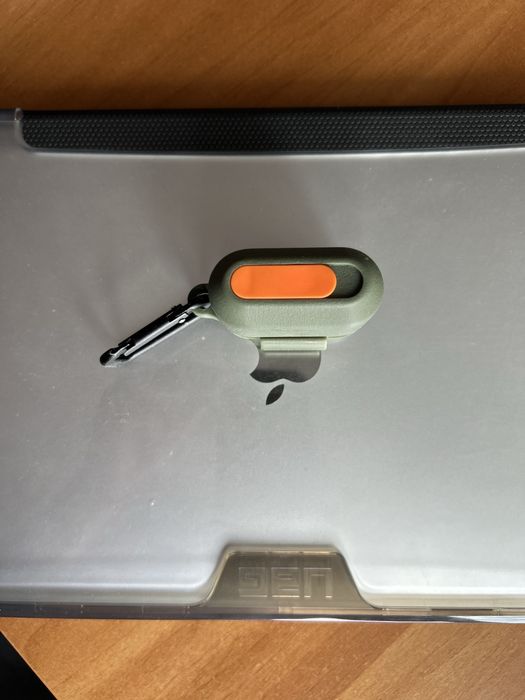 Uag husa antibateriana din silicon pentru Airpods 3