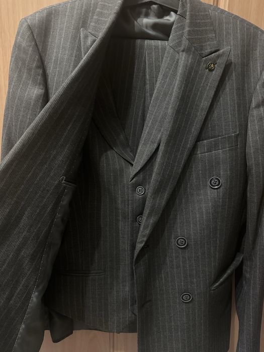 двубортный костюм тройка
