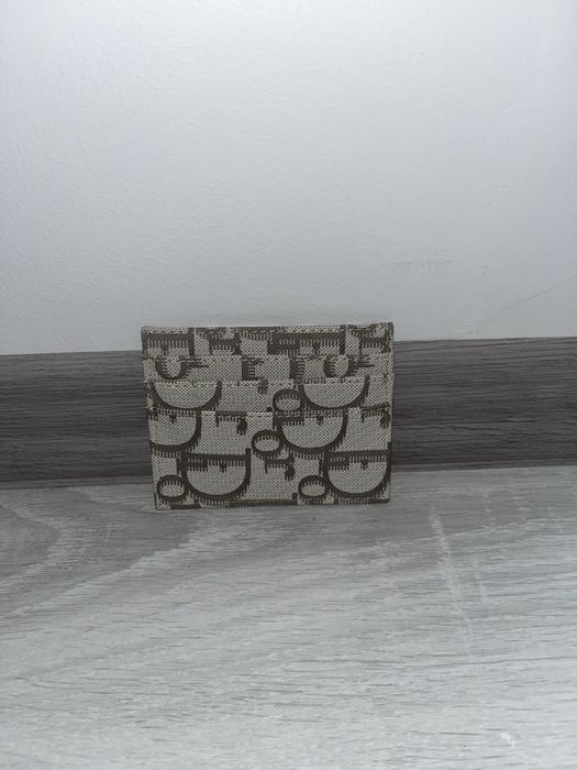 card holder dior