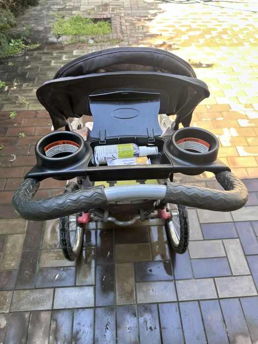 Каляска сотилади