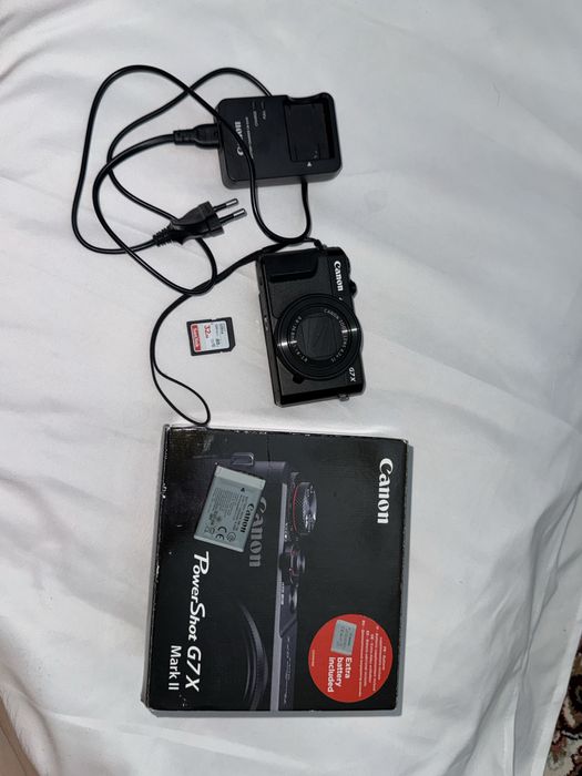 Canon G7X Mark 2